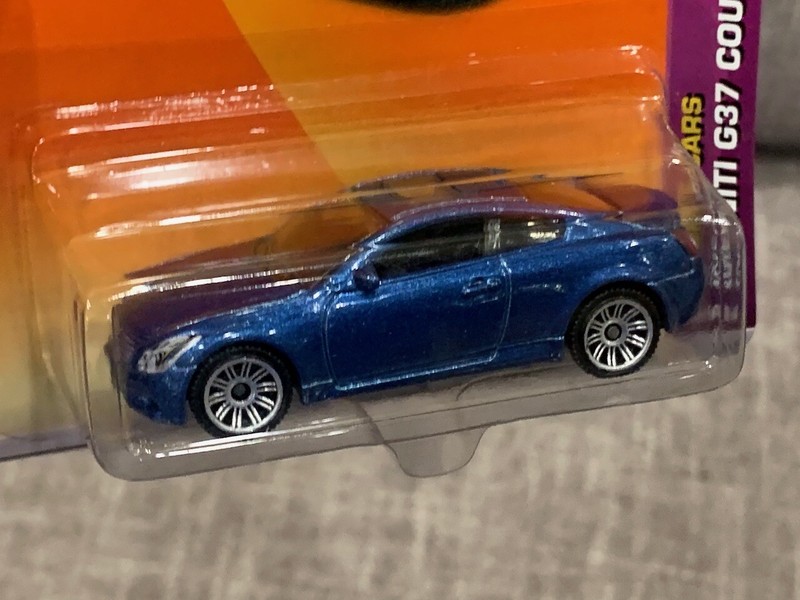 matchbox infiniti g37 coupe